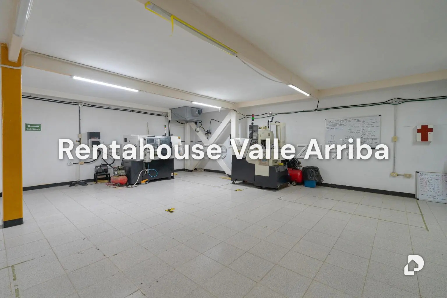 Local comercial en Chuao, Caracas – 24