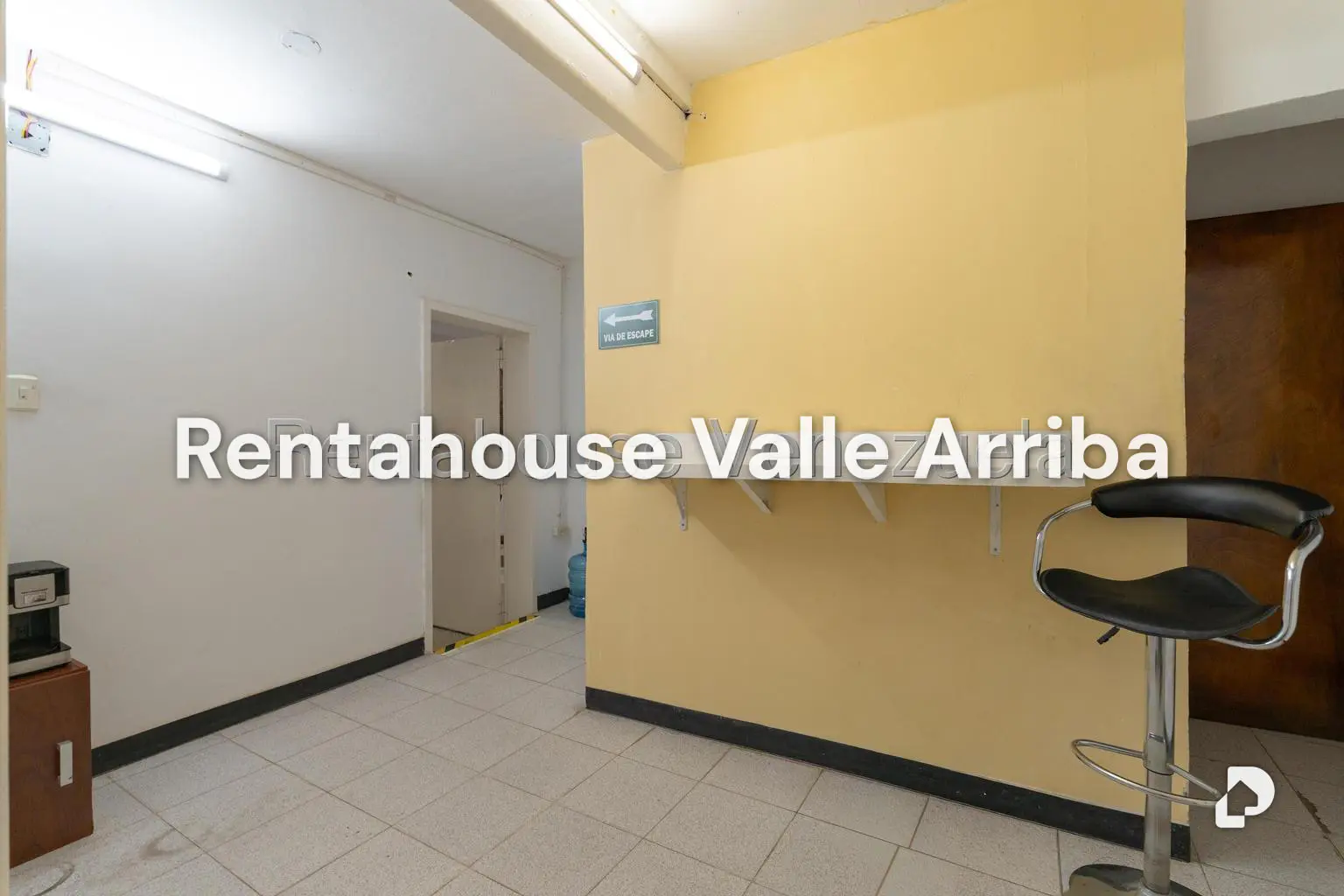 Local comercial en Chuao, Caracas – 9