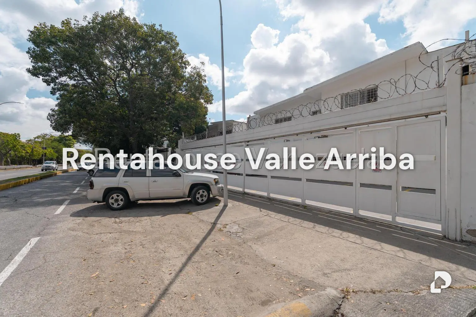 Local comercial en Chuao, Caracas – 2