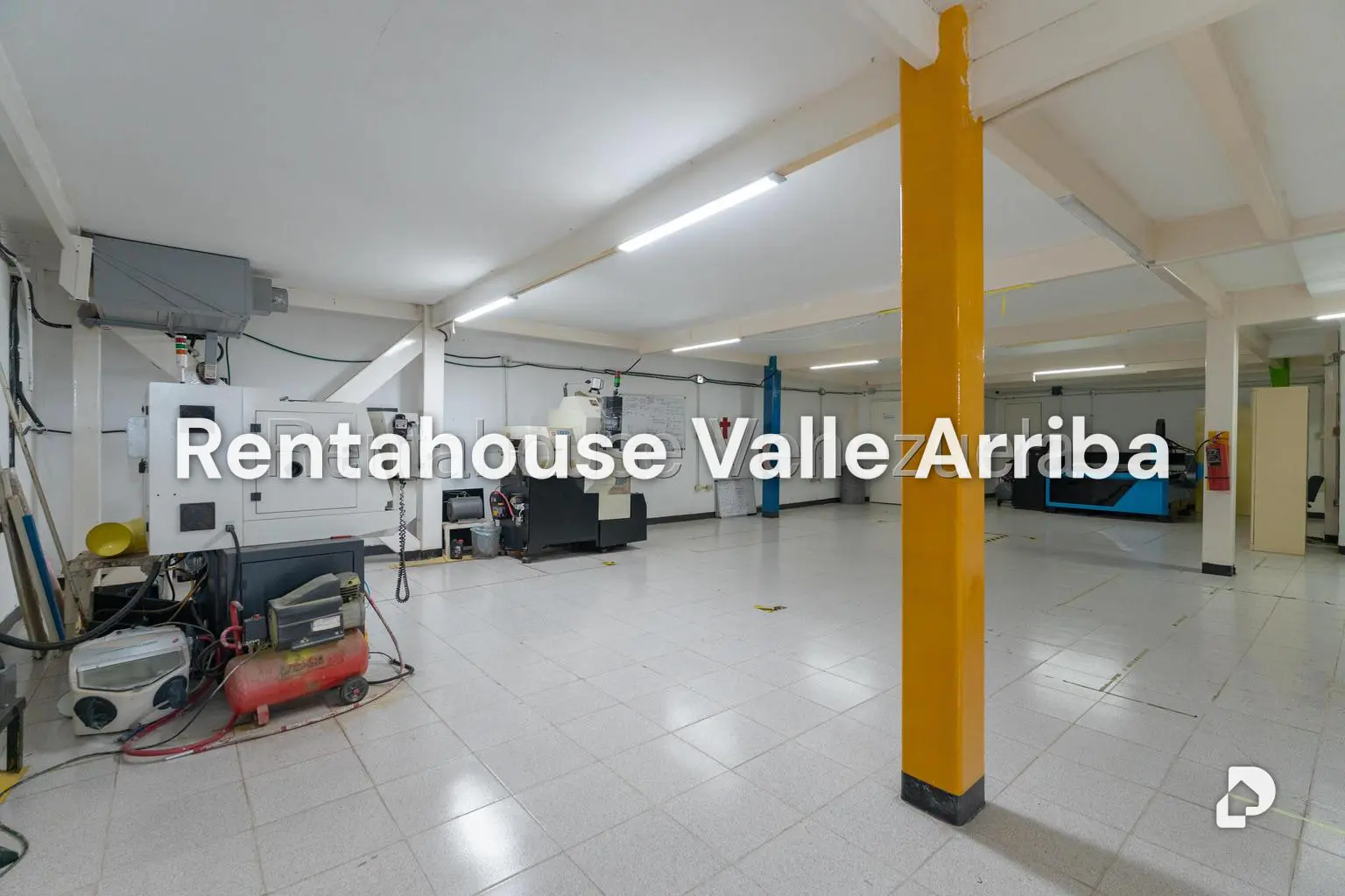 Local comercial en Chuao, Caracas – 21