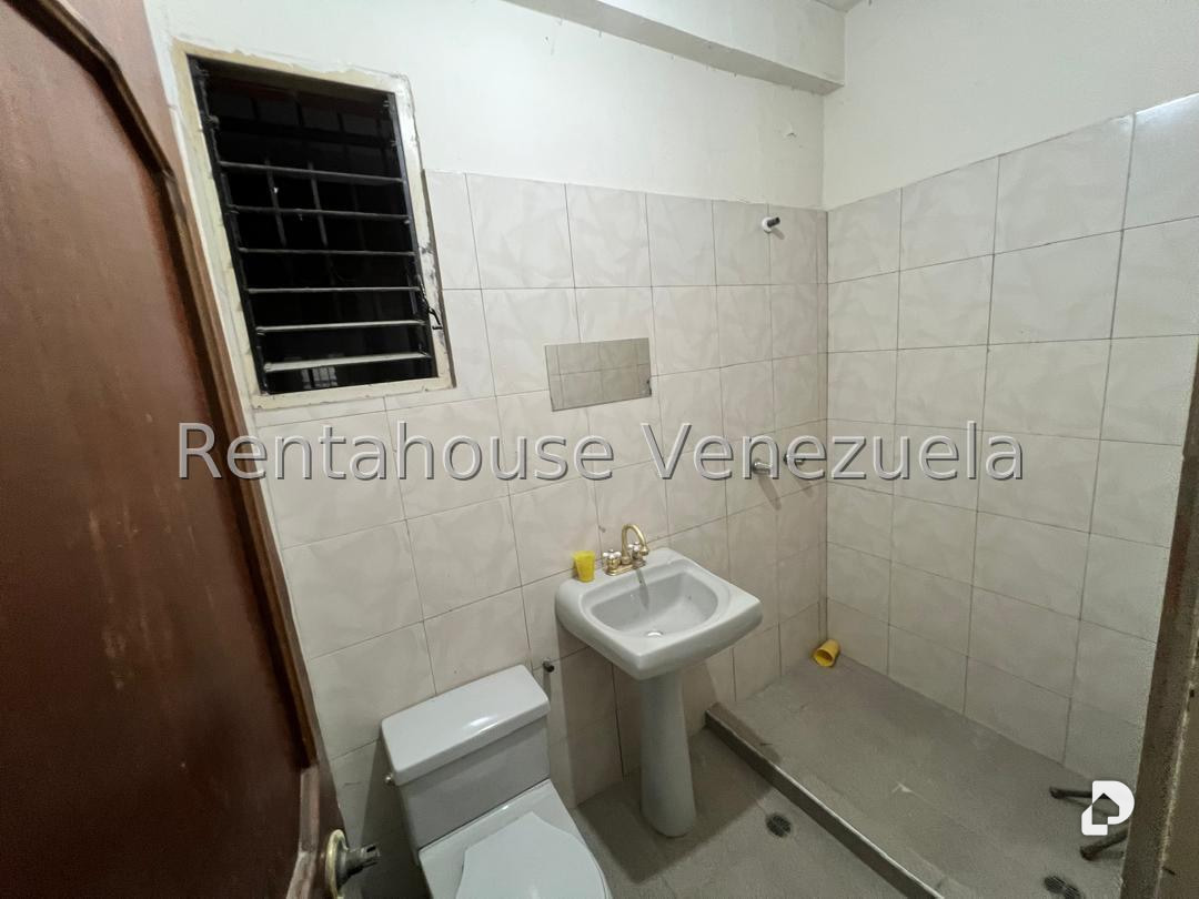 Casa en Catia, Caracas – 31