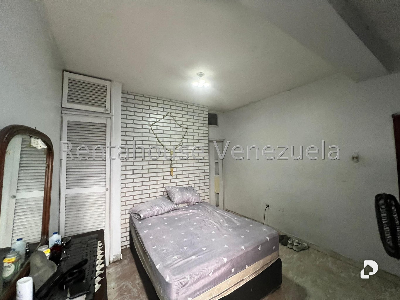 Casa en Catia, Caracas – 13