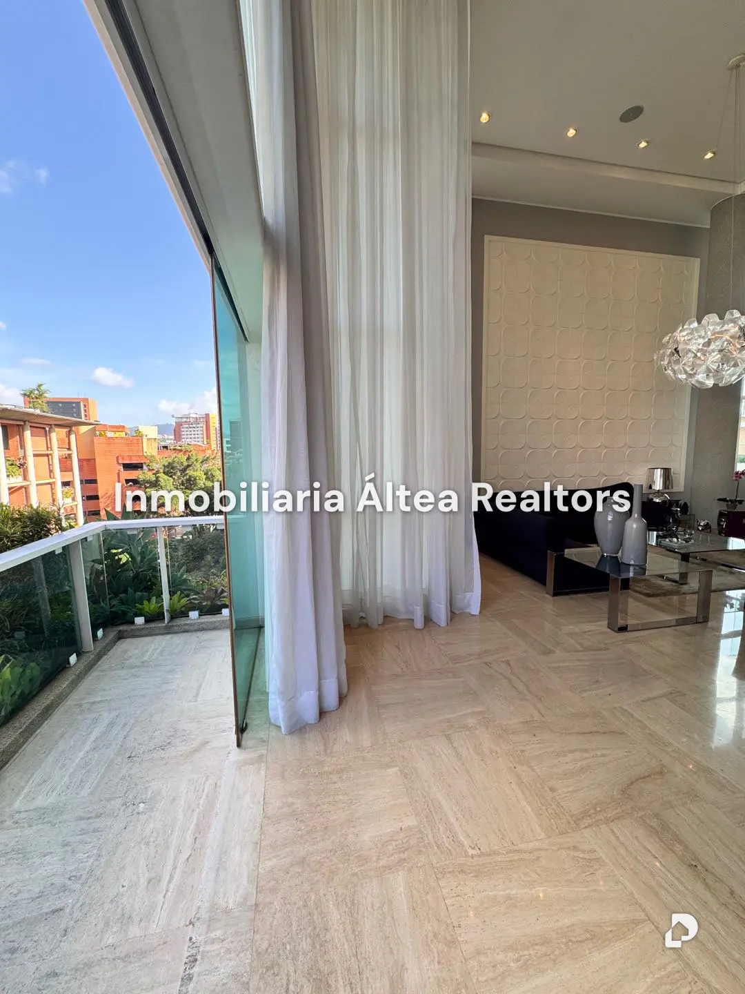 Penthouse in Campo Alegre, Caracas – 4