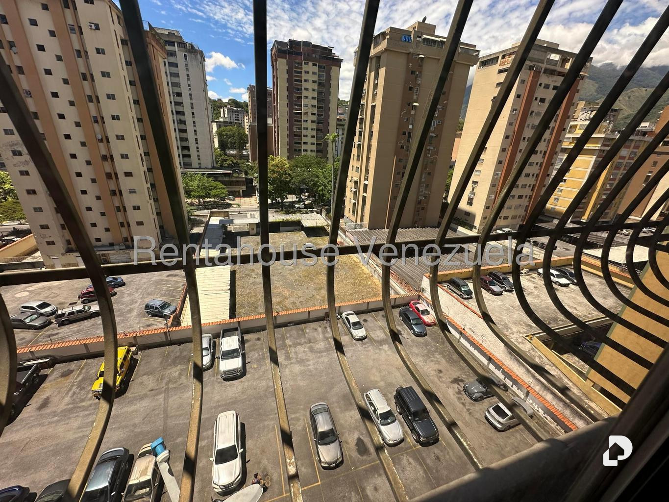 Apartamento en La Urbina, Caracas – 15