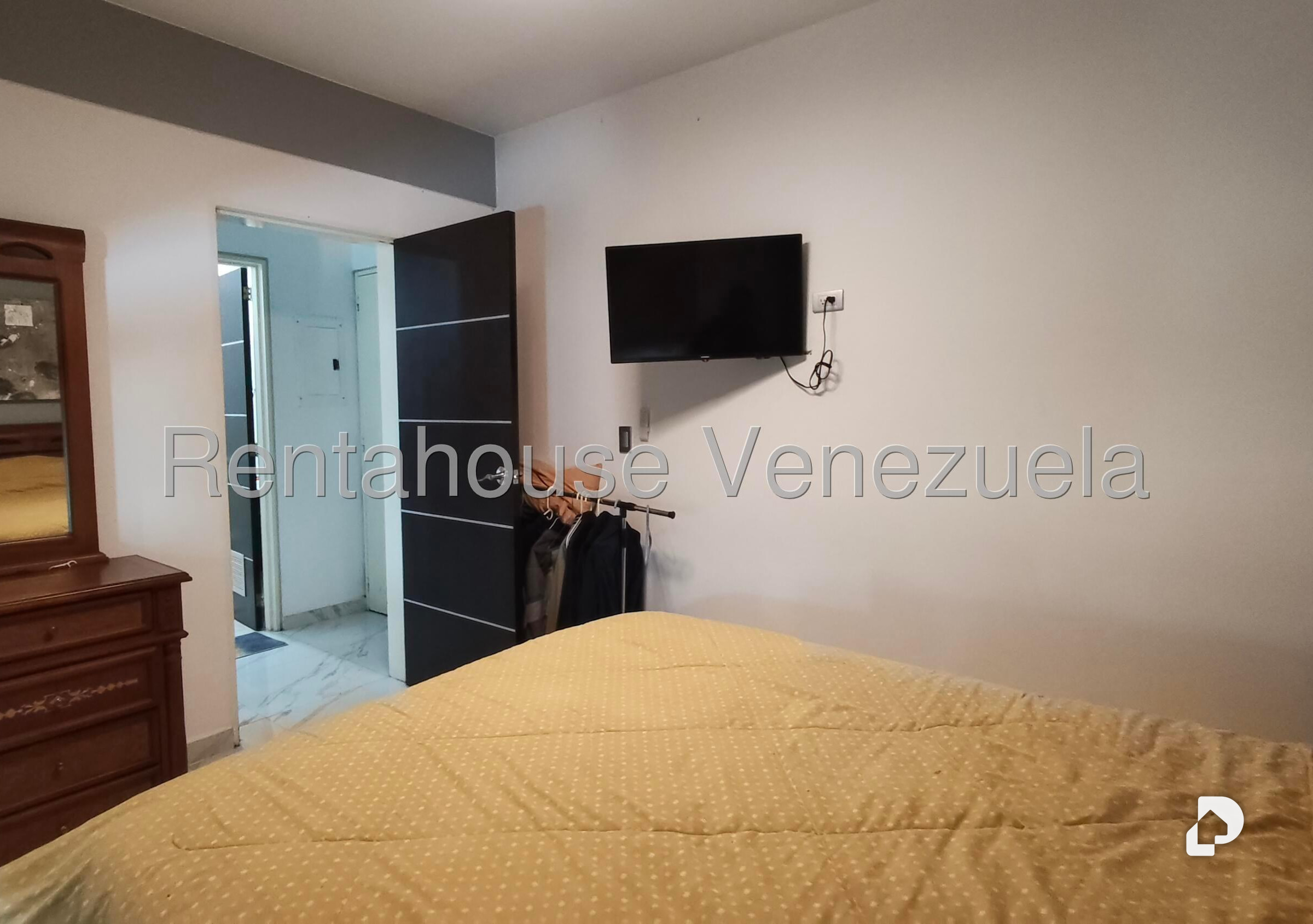 Apartamento en Oripoto, Caracas – 15