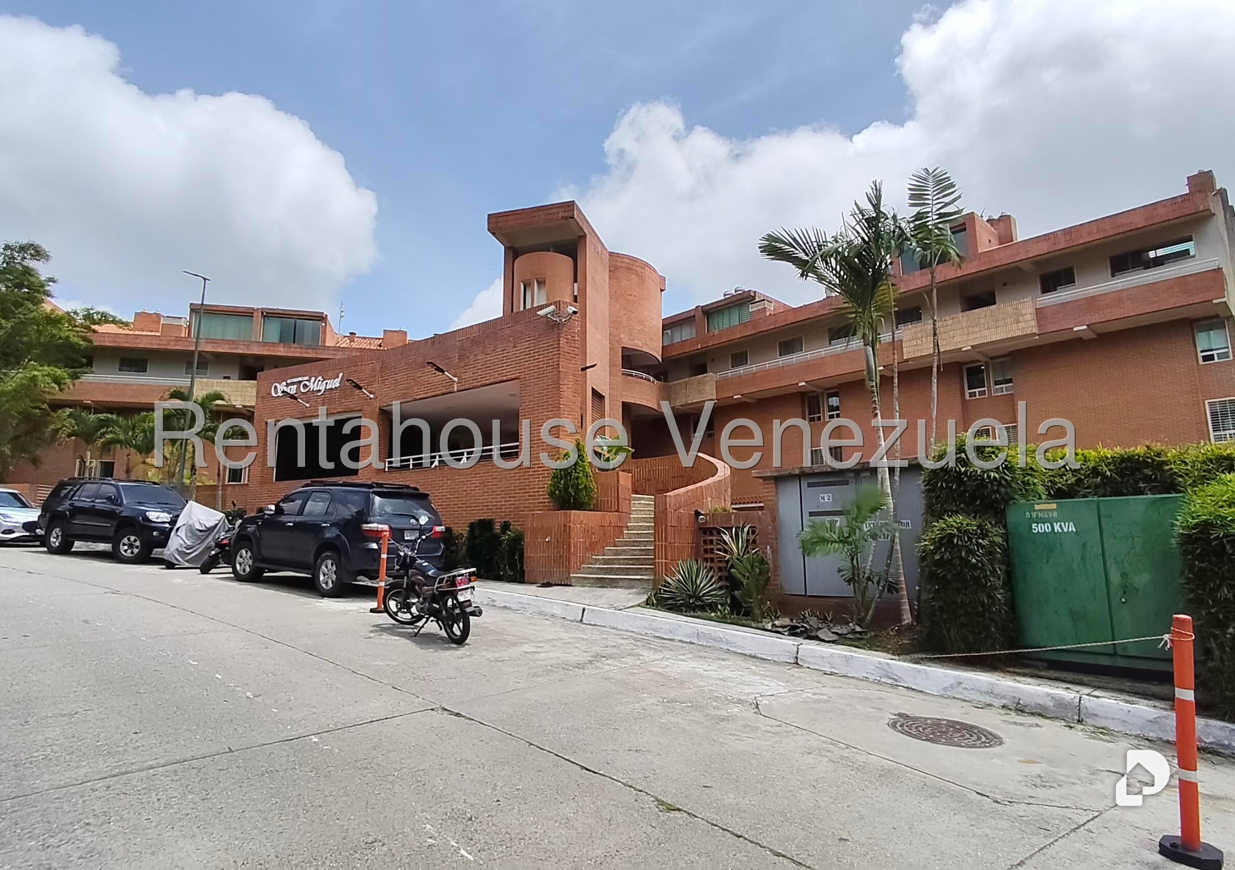 Apartamento en Oripoto, Caracas – 1