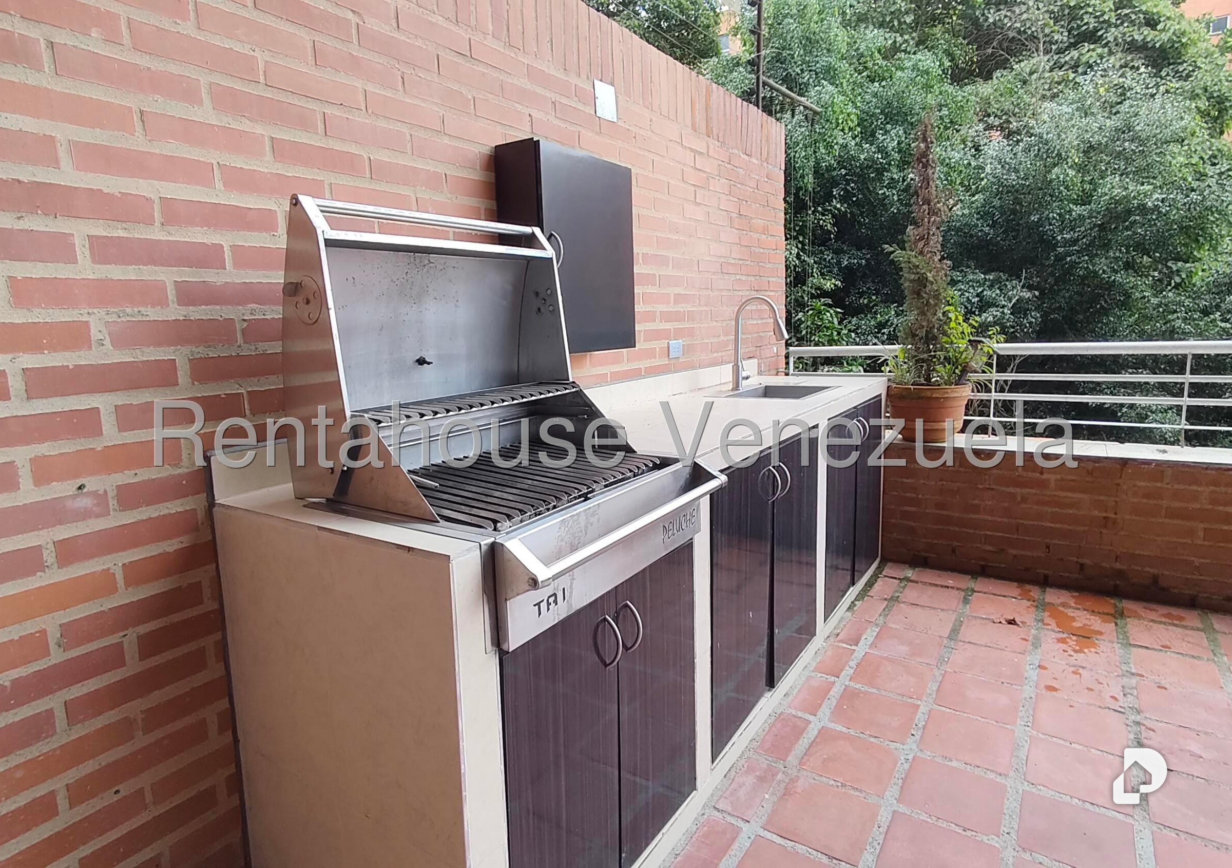 Apartamento en Oripoto, Caracas – 25