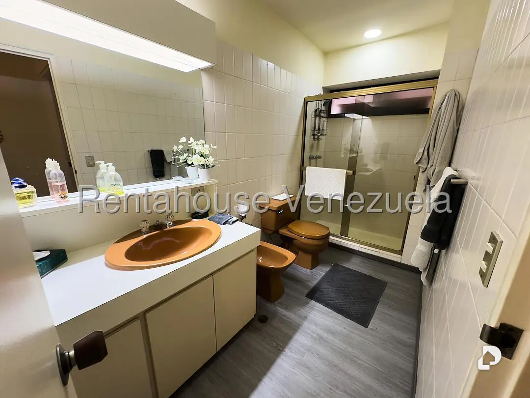 Apartamento en La Tahona, Caracas – 12