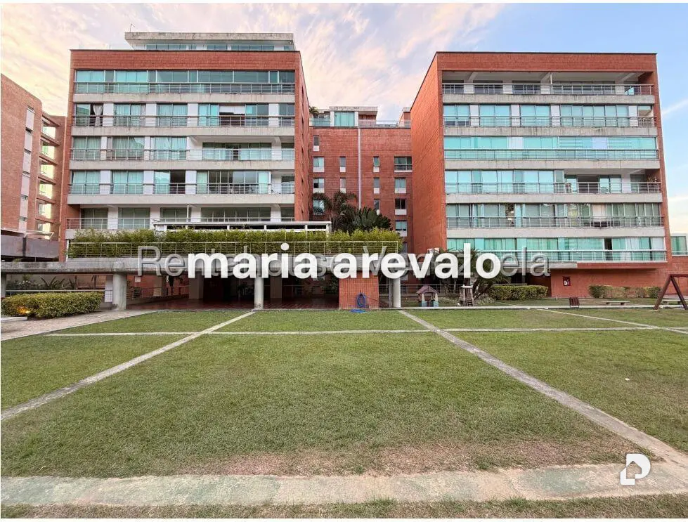 Apartment in Solar del Hatillo, Caracas – 1