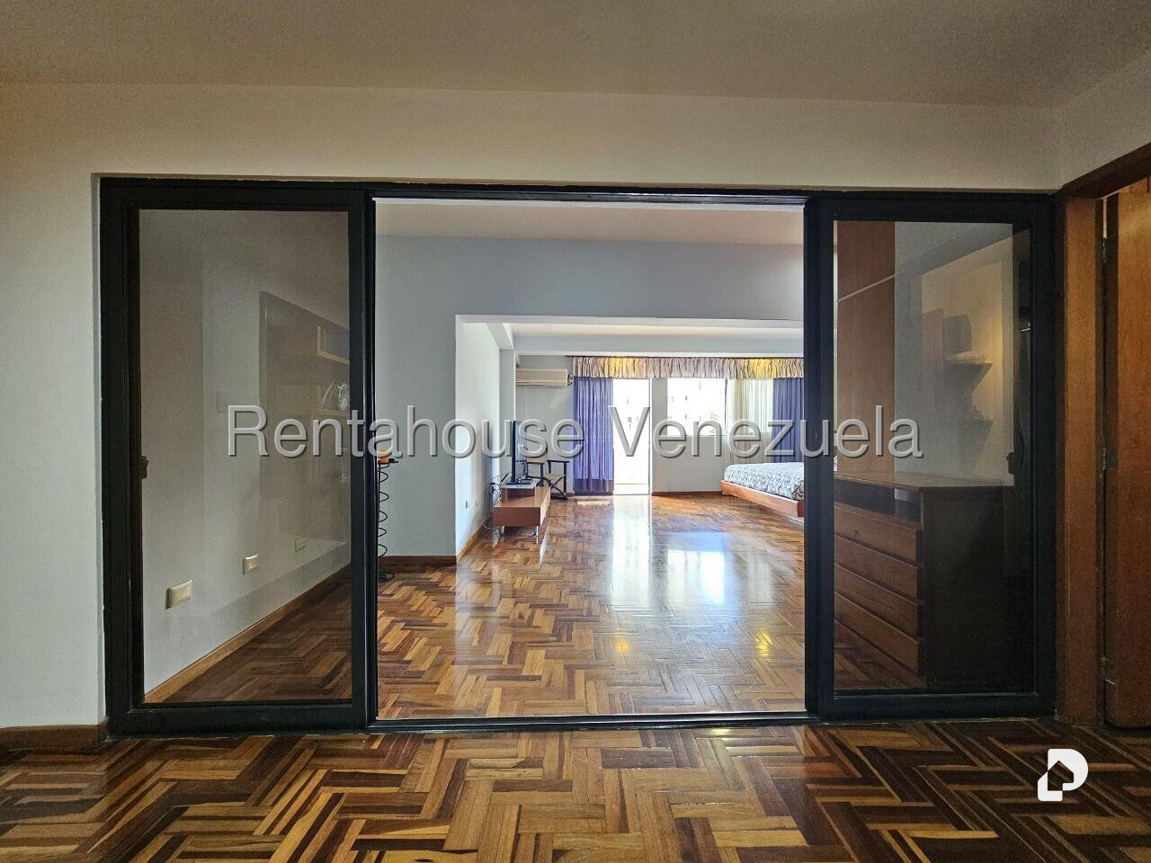 Apartamento en Santa Inés, Caracas – 30