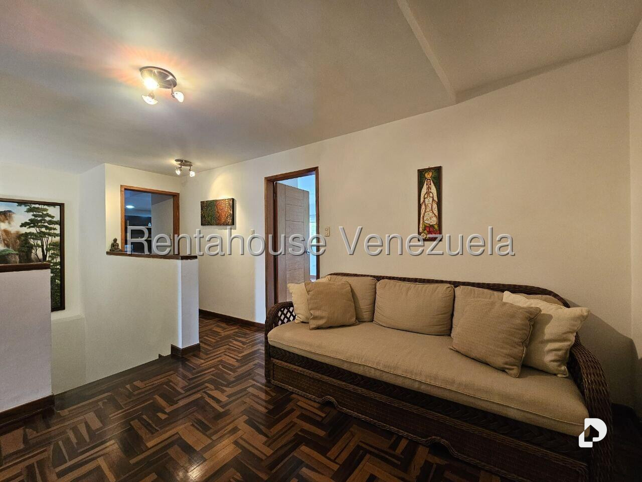 Apartamento en Santa Inés, Caracas – 28