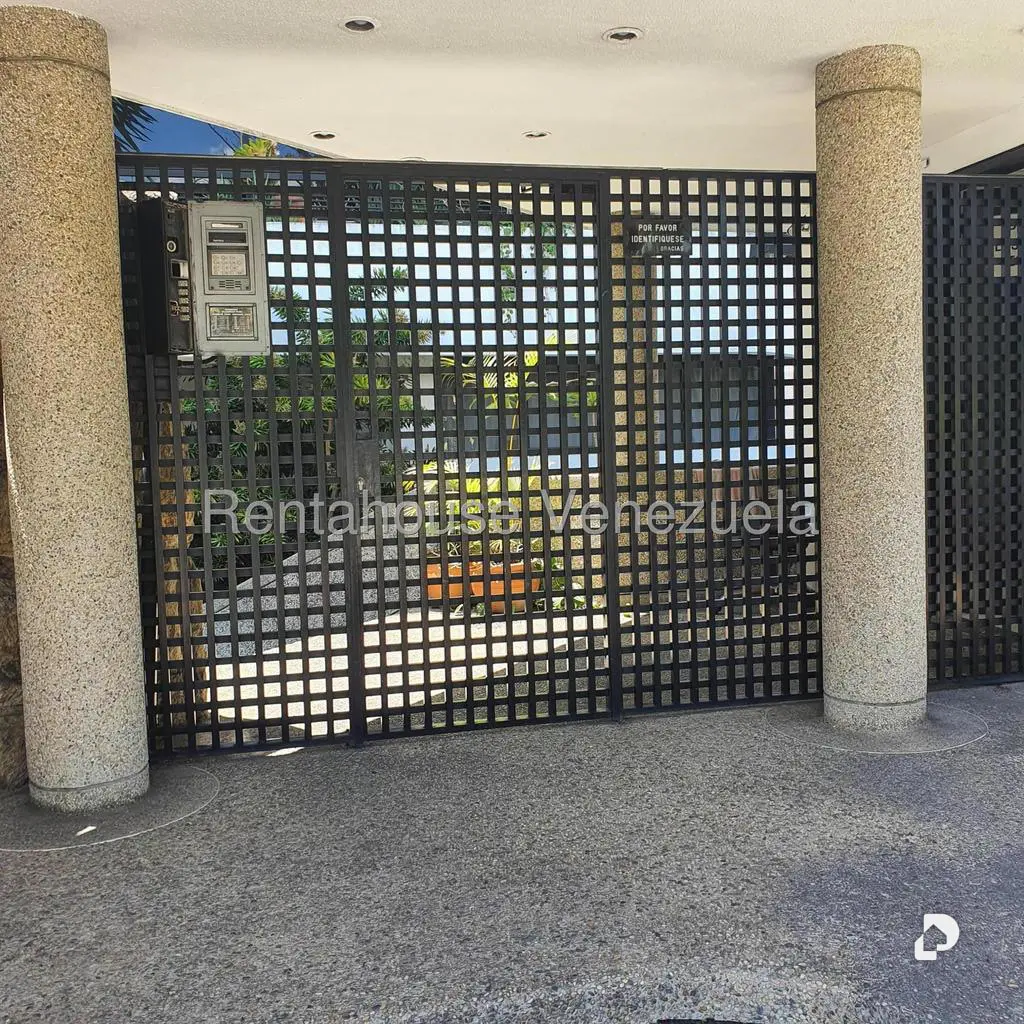 Apartamento en Colinas de Valle Arriba, Caracas – 9