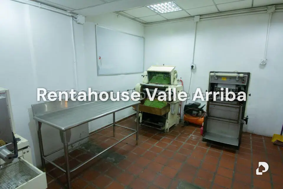 Local comercial en El Hatillo, Caracas – 7
