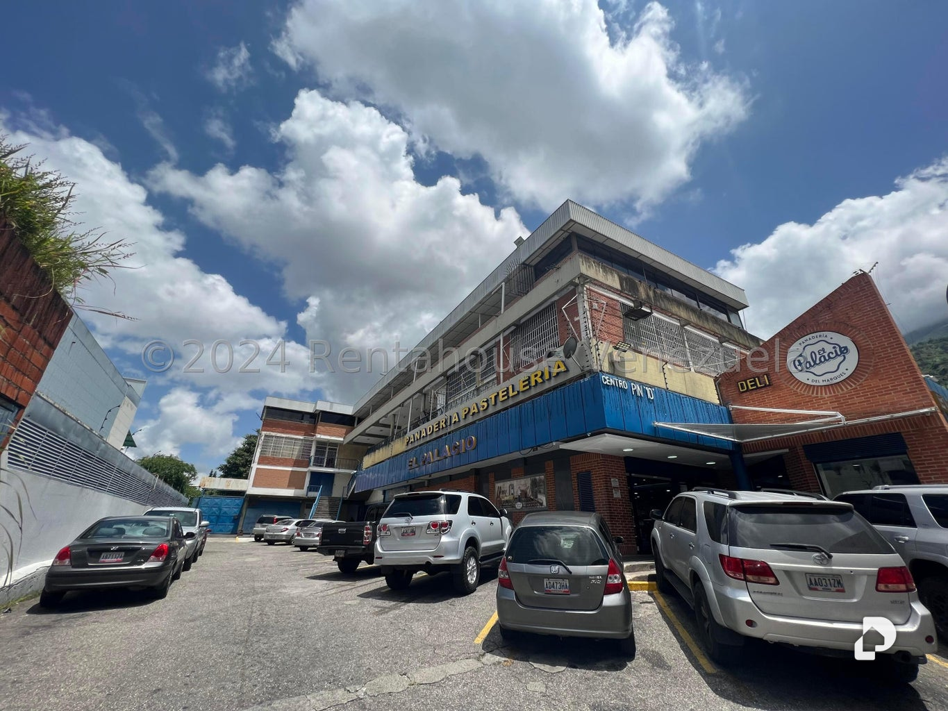 Local comercial en El Marqués, Caracas – 1