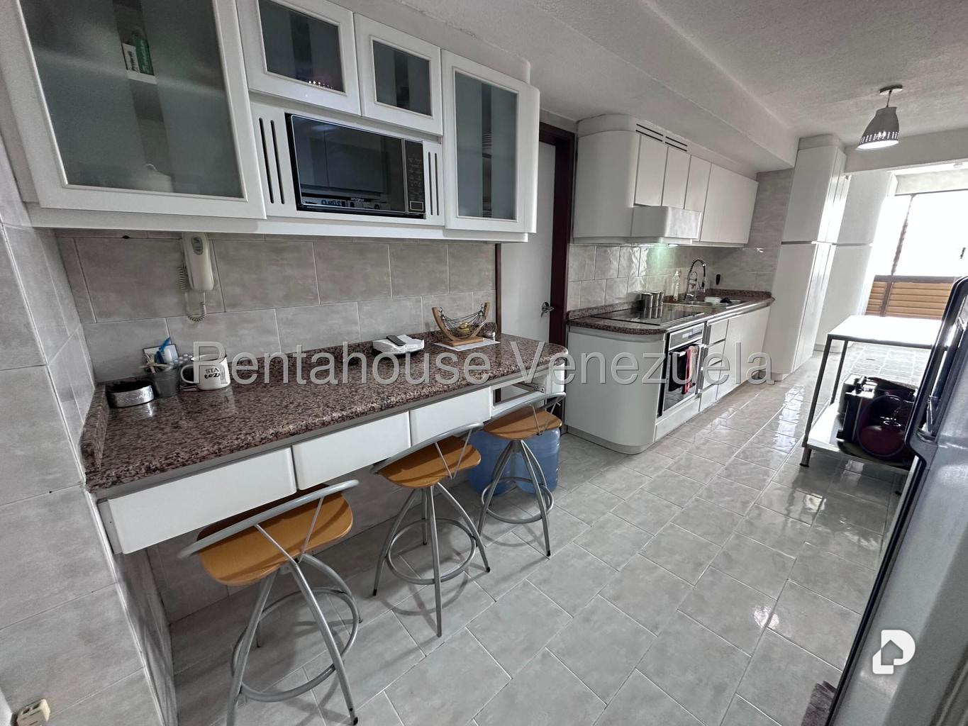 Apartamento en Los Samanes, Caracas – 24