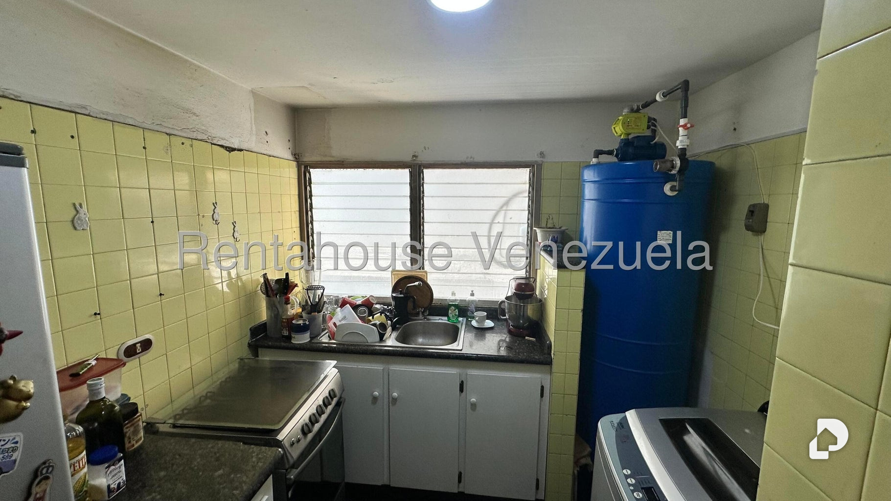 Apartamento en Parroquia Santa Rosalía, Caracas – 16
