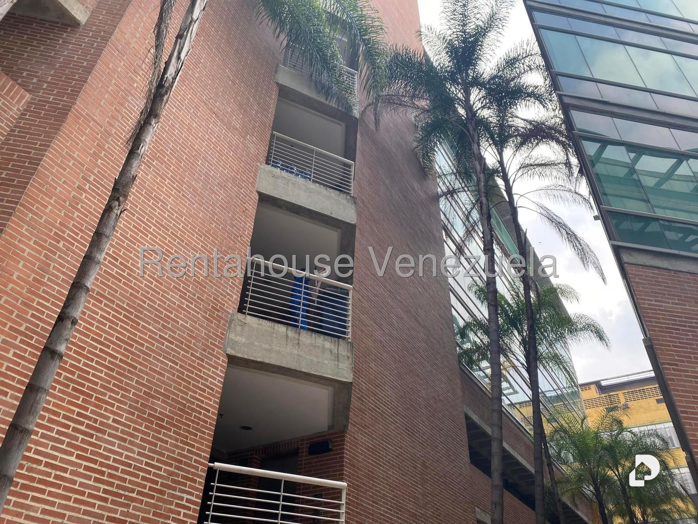 Oficina en Boleíta Norte, Caracas – 17
