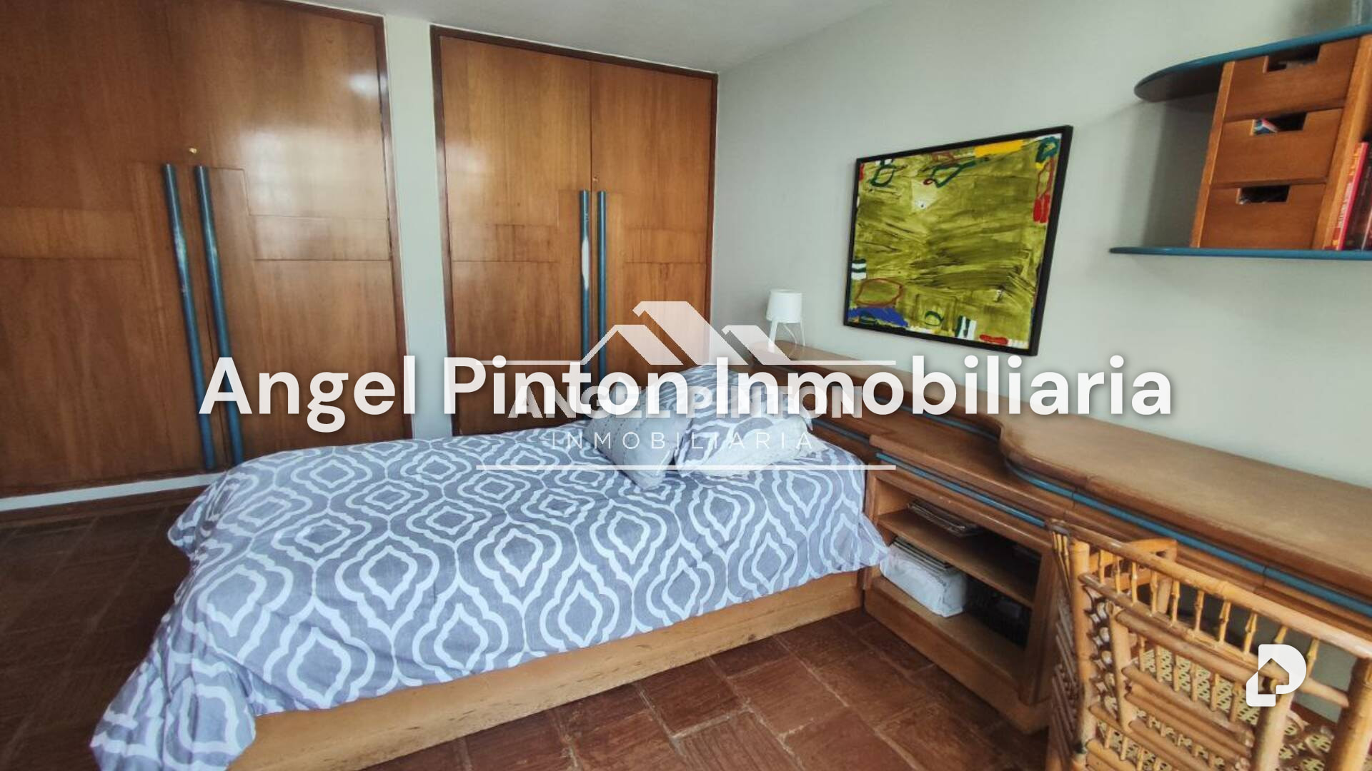 Casa en Avenida El Milagro, Maracaibo – 23