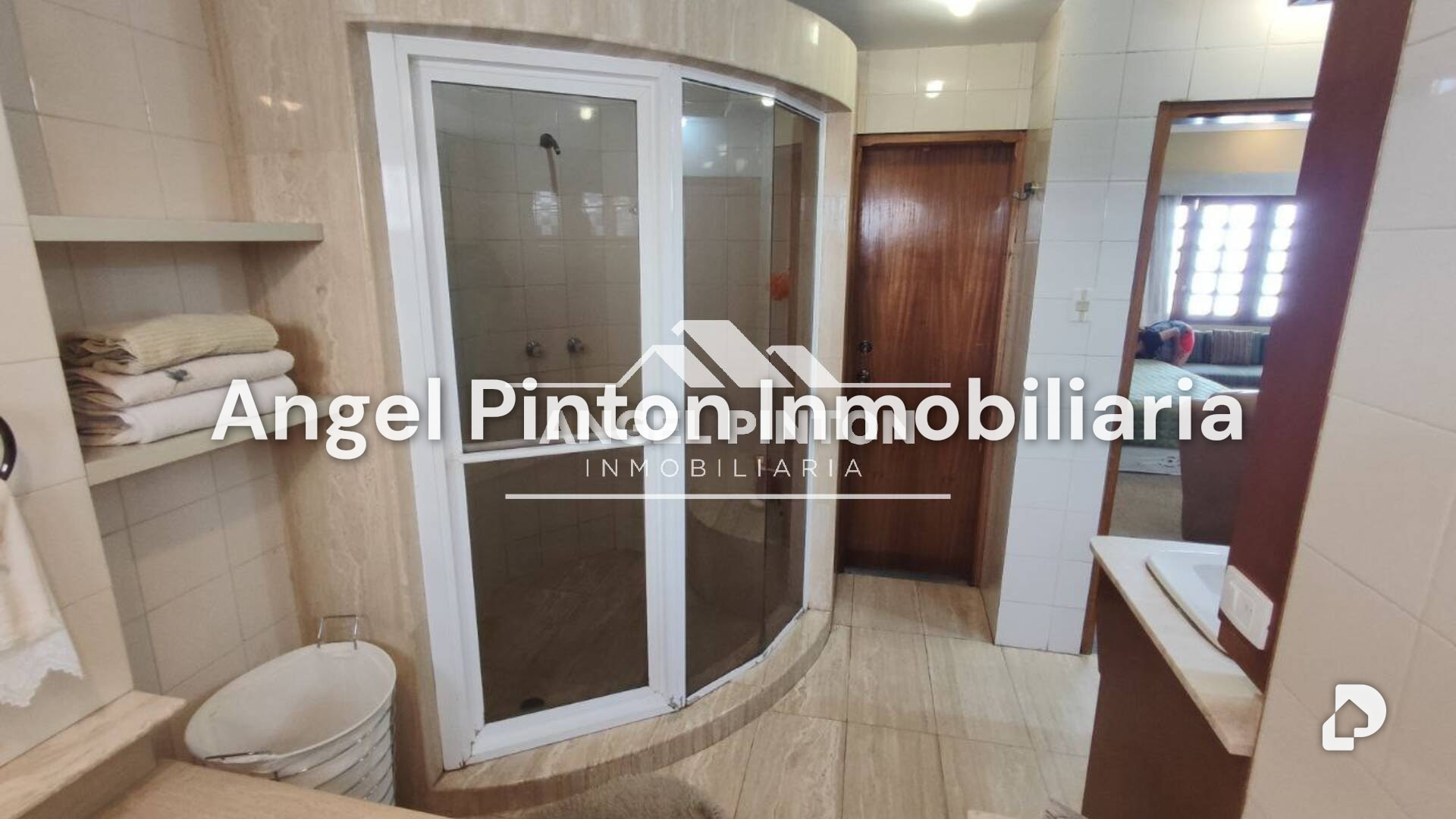 Casa en Avenida El Milagro, Maracaibo – 21
