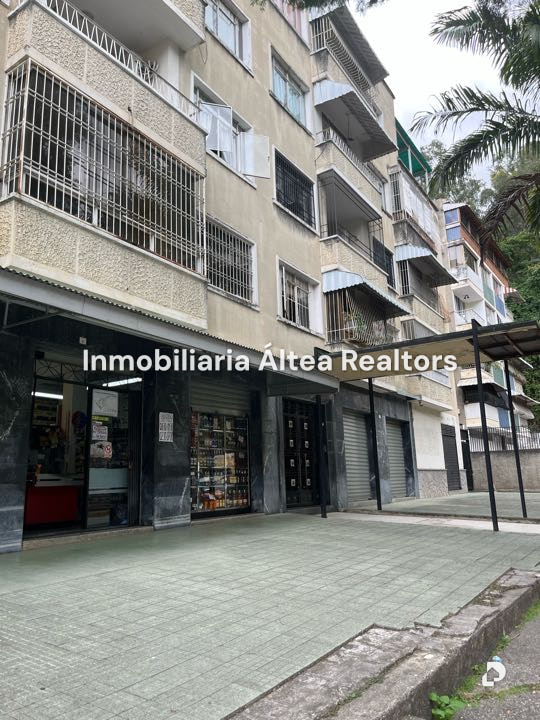 Local comercial en Las Palmas, Caracas – 2