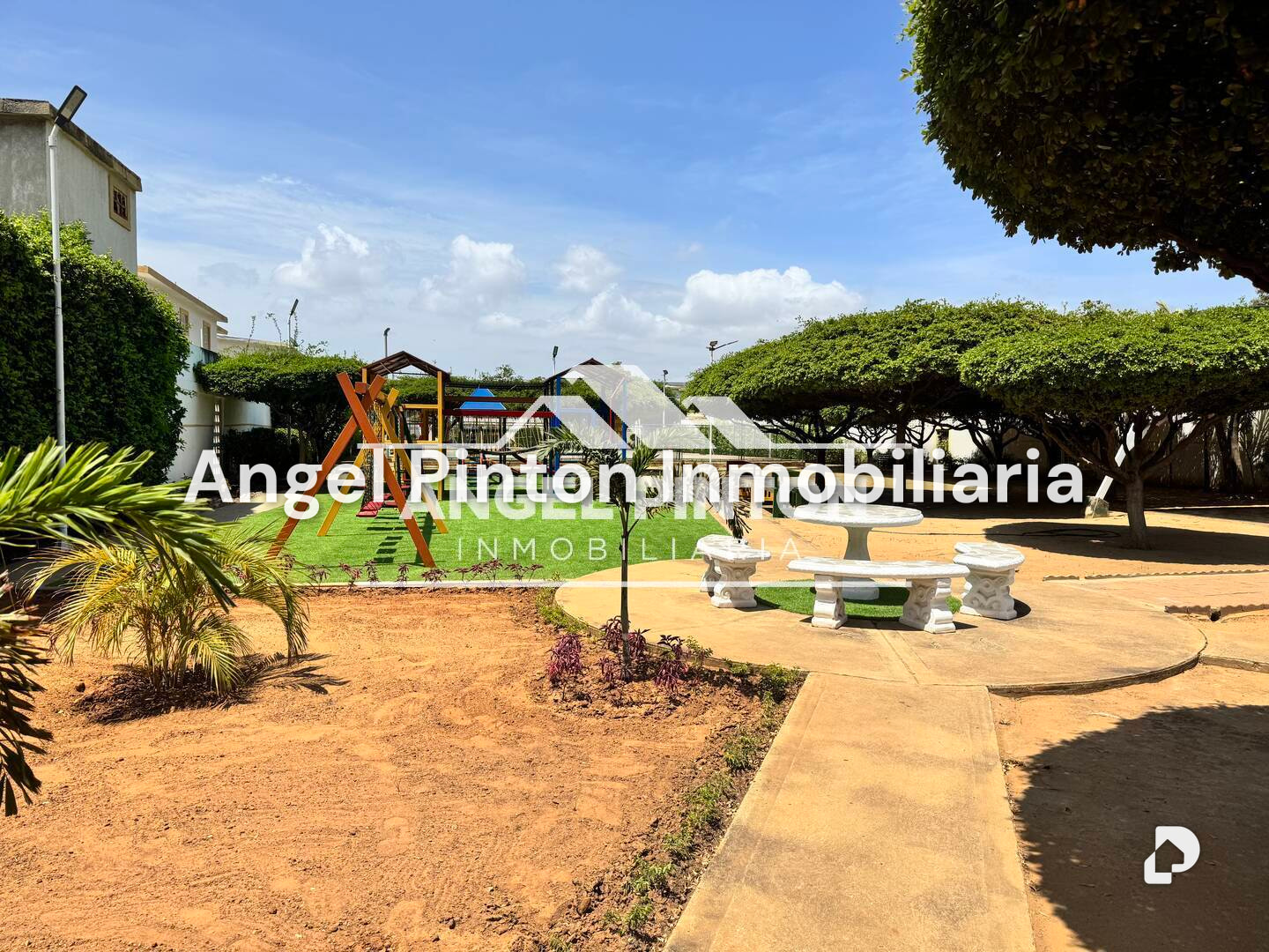 Casa en Avenida Goajira, Maracaibo – 14