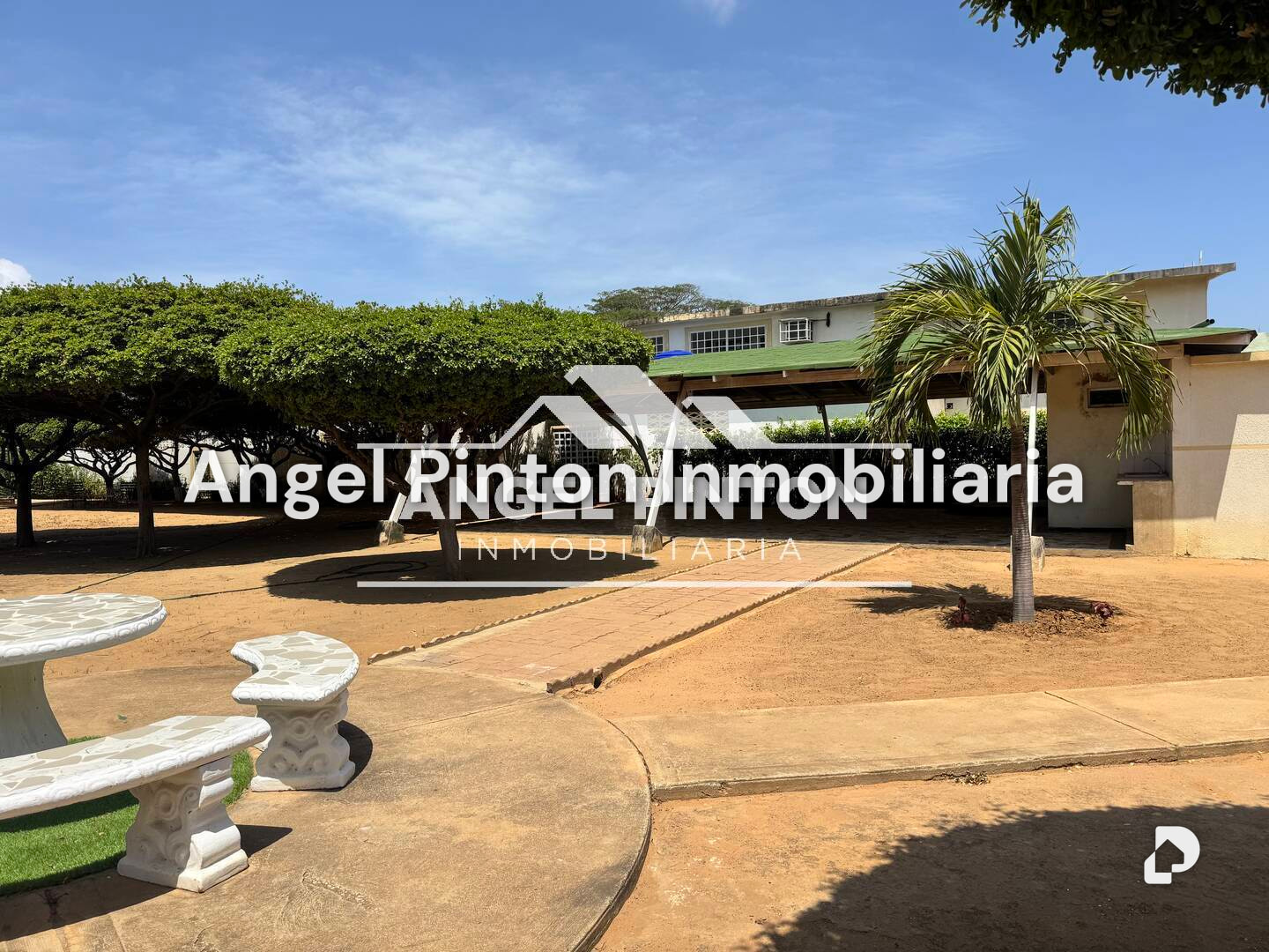Casa en Avenida Goajira, Maracaibo – 10