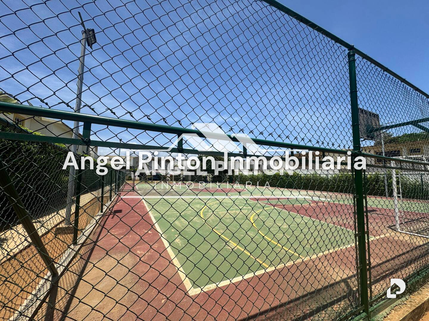 Casa en Avenida Goajira, Maracaibo – 2