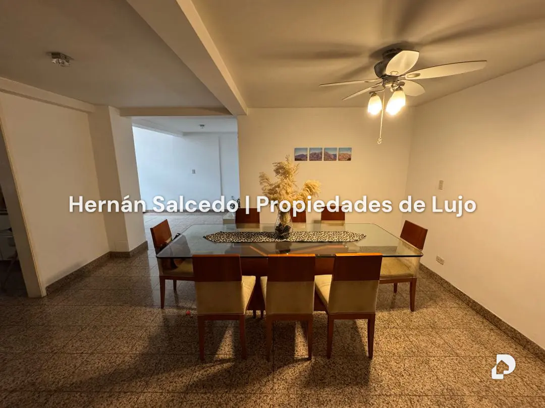 Casa en La Castellana, Caracas – 18