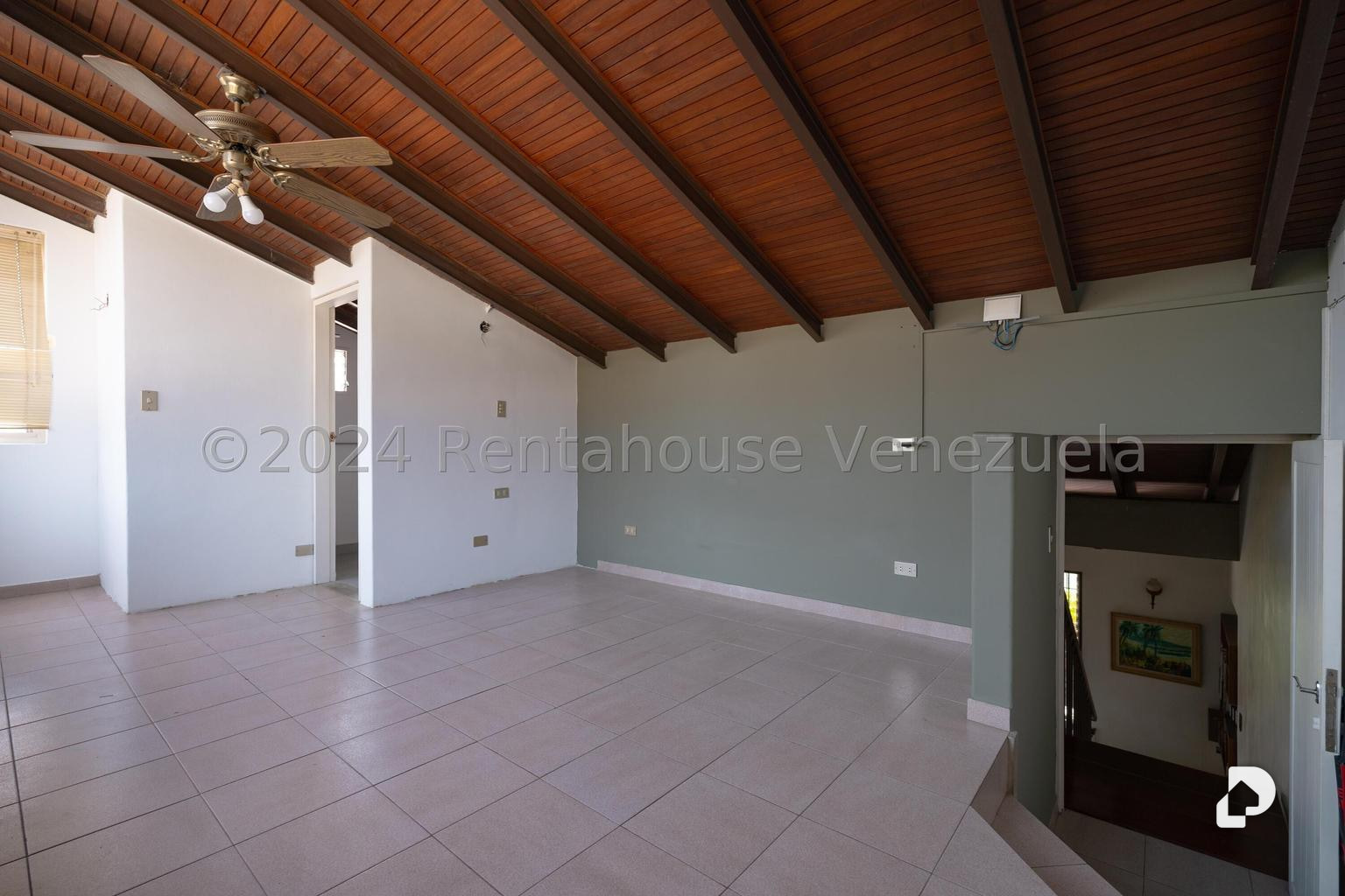 Casa en Macaracuay, Caracas – 25