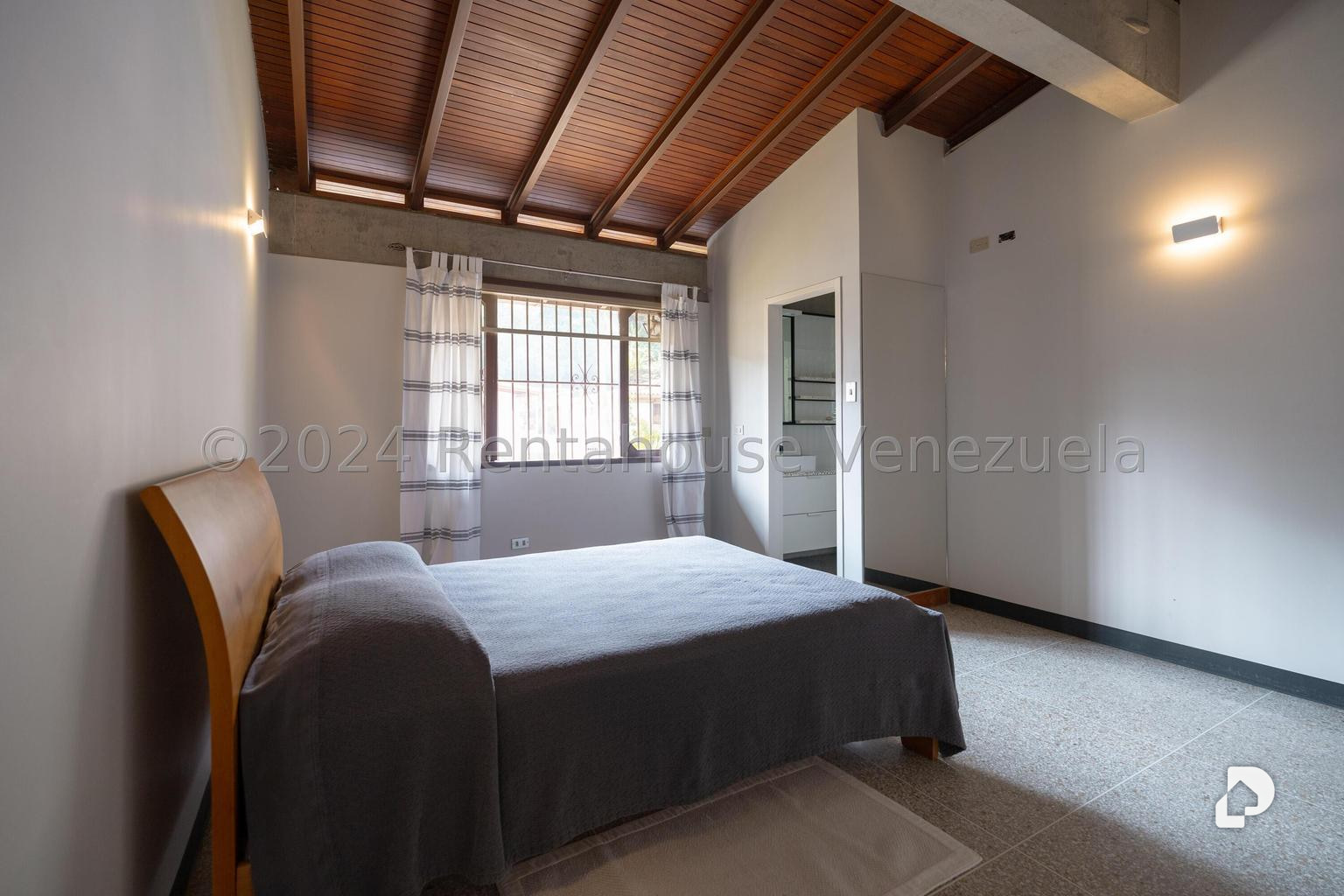 Casa en Macaracuay, Caracas – 13