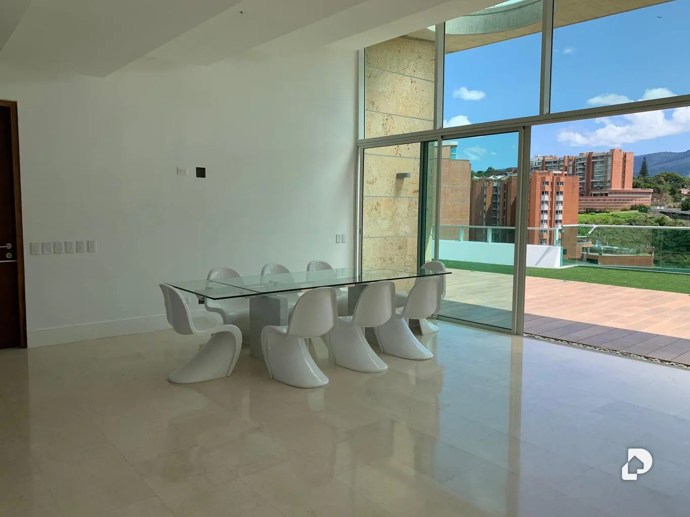 Apartamento en Mirador de Los Campitos I, Caracas – 14