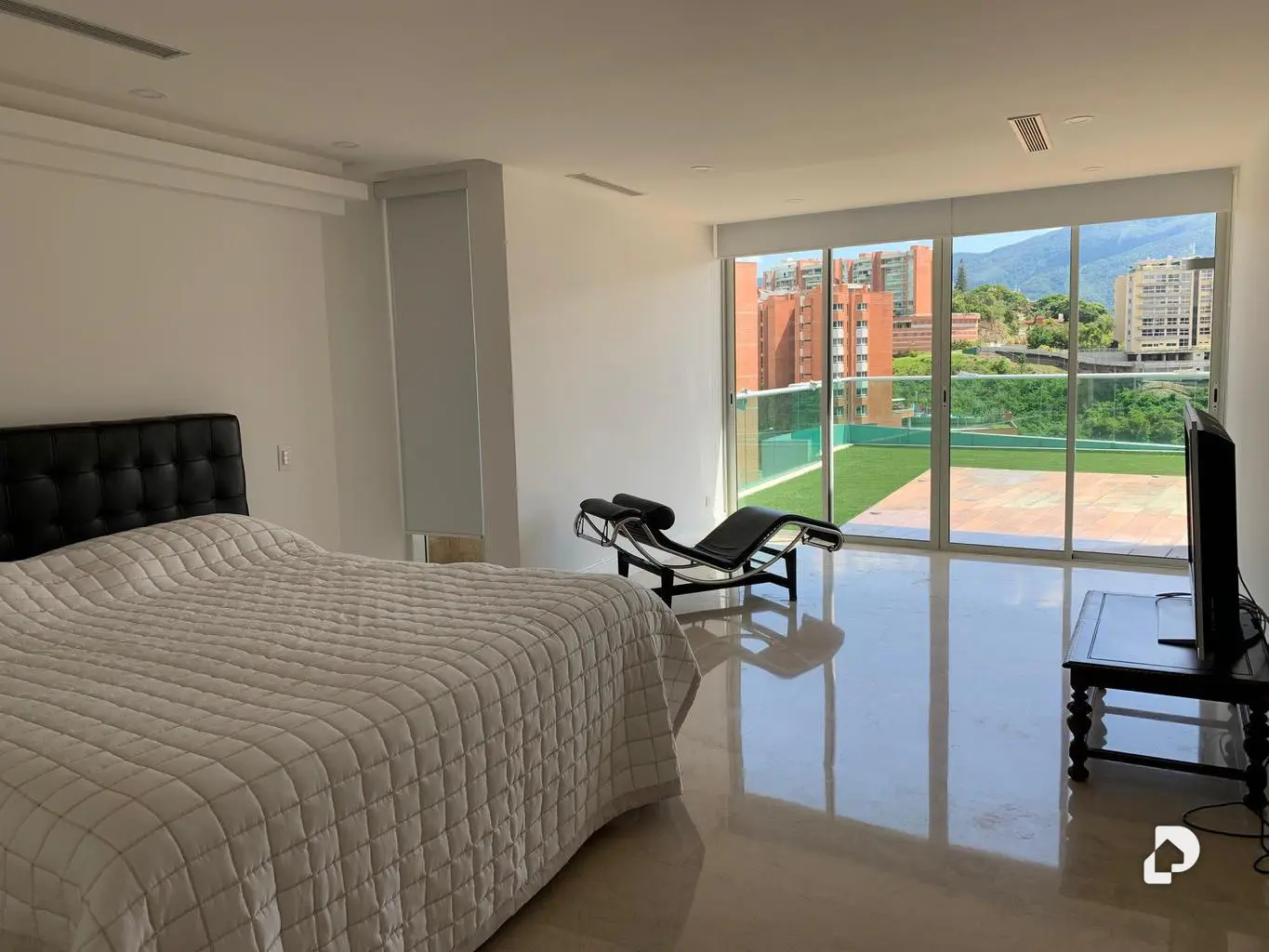 Apartamento en Mirador de Los Campitos I, Caracas – 26