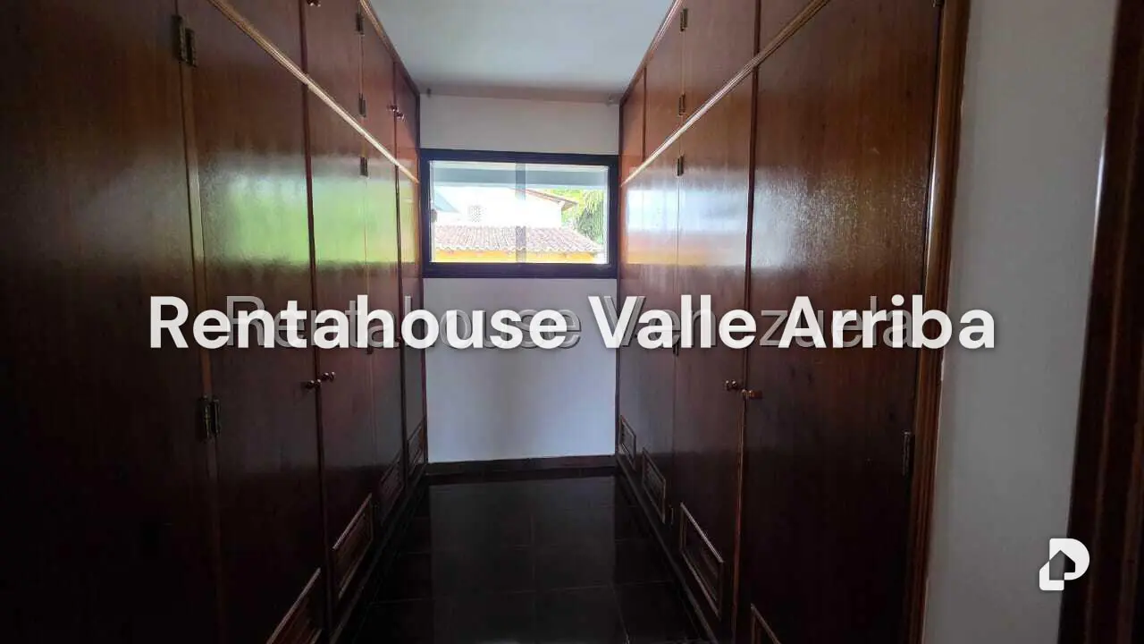 Casa en Colinas del Tamanaco, Caracas – 25