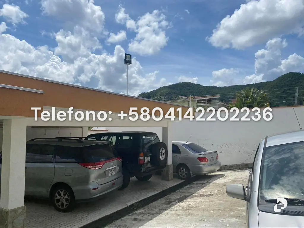 Casa en Prados del Este, Caracas – 21
