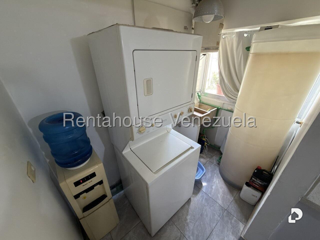 Apartamento en Parroquia La Candelaria, Caracas – 11