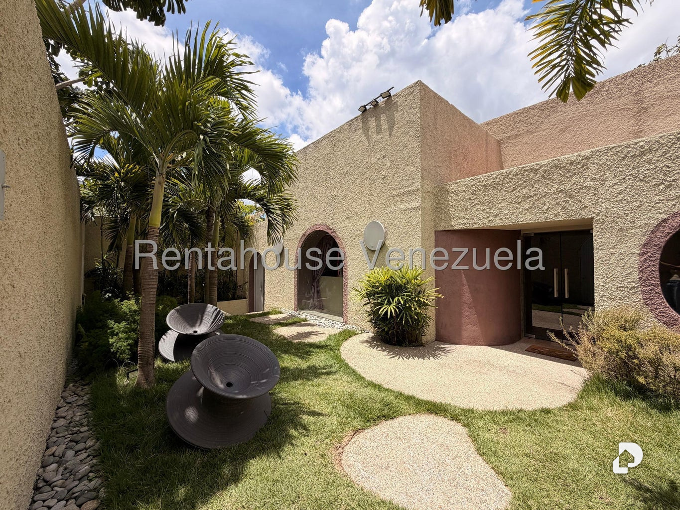 Local comercial en Altamira, Caracas – 1