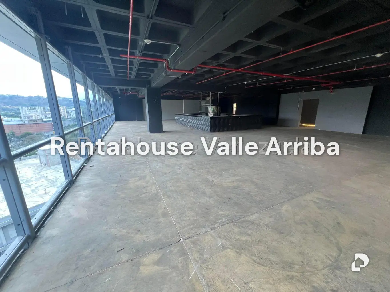 Local comercial en Cerro Verde, Caracas – 11