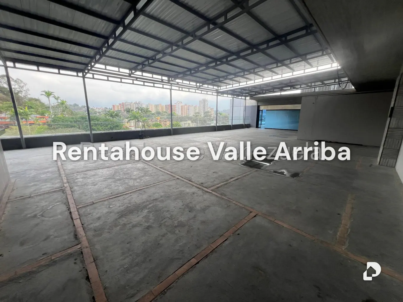 Local comercial en Cerro Verde, Caracas – 9