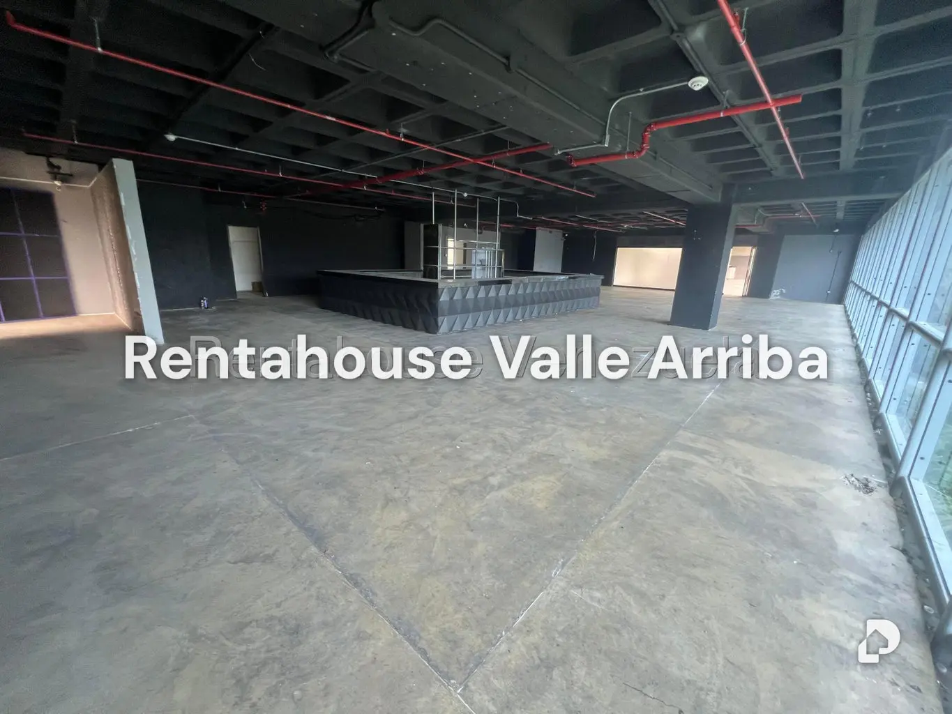 Local comercial en Cerro Verde, Caracas – 12