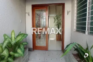 Casa en Santa María, Maracaibo – 28