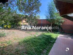 House in Prados del Este, Caracas – 29