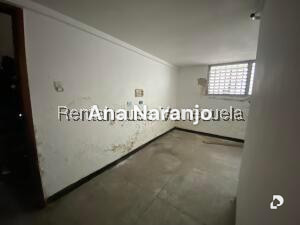 House in Prados del Este, Caracas – 12