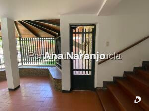 House in Prados del Este, Caracas – 30