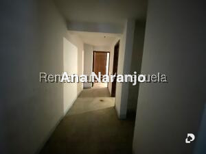House in Prados del Este, Caracas – 18