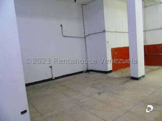Local comercial en Parroquia La Candelaria, Caracas – 7