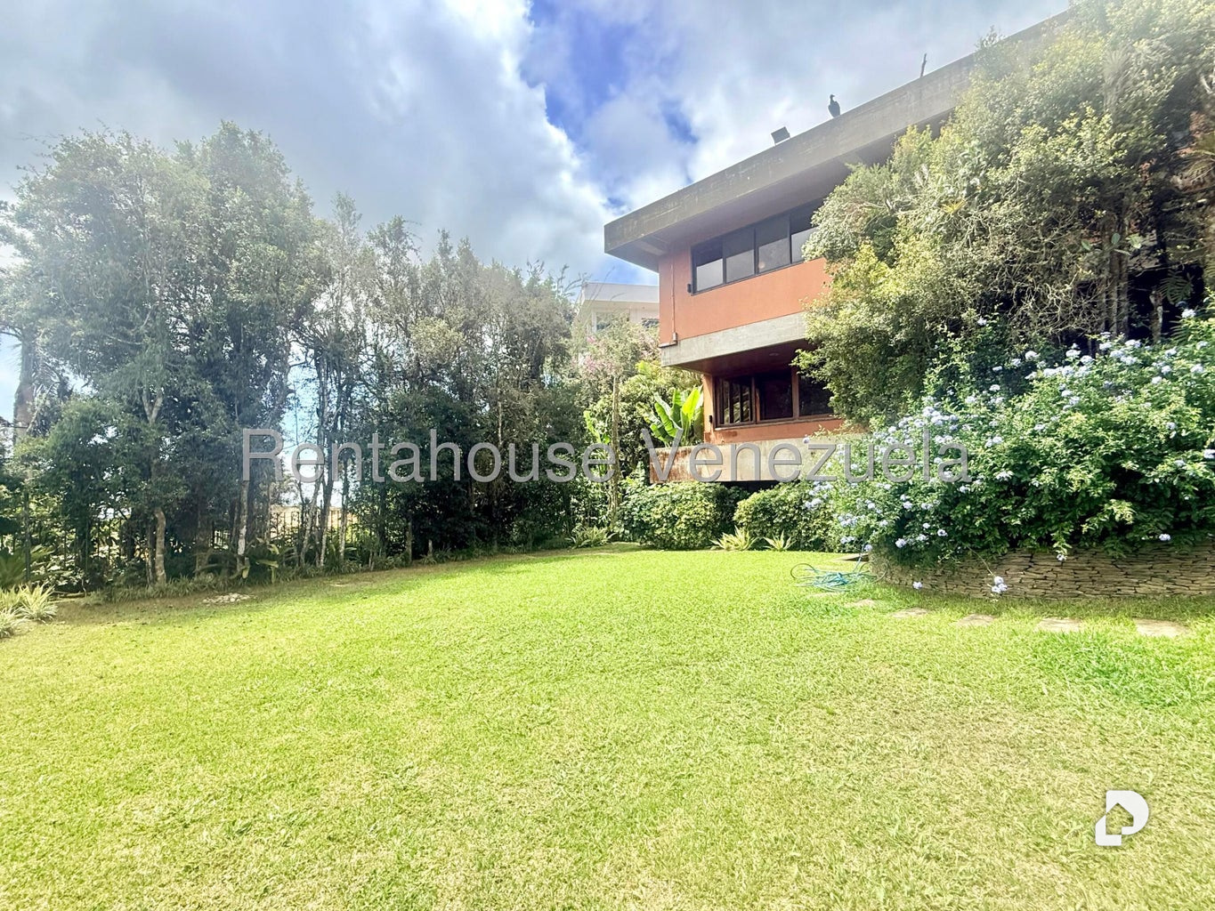 Casa en La Lagunita Country Club, Caracas – 3