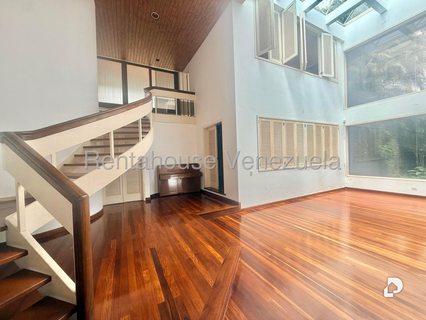 Casa en La Lagunita Country Club, Caracas – 28