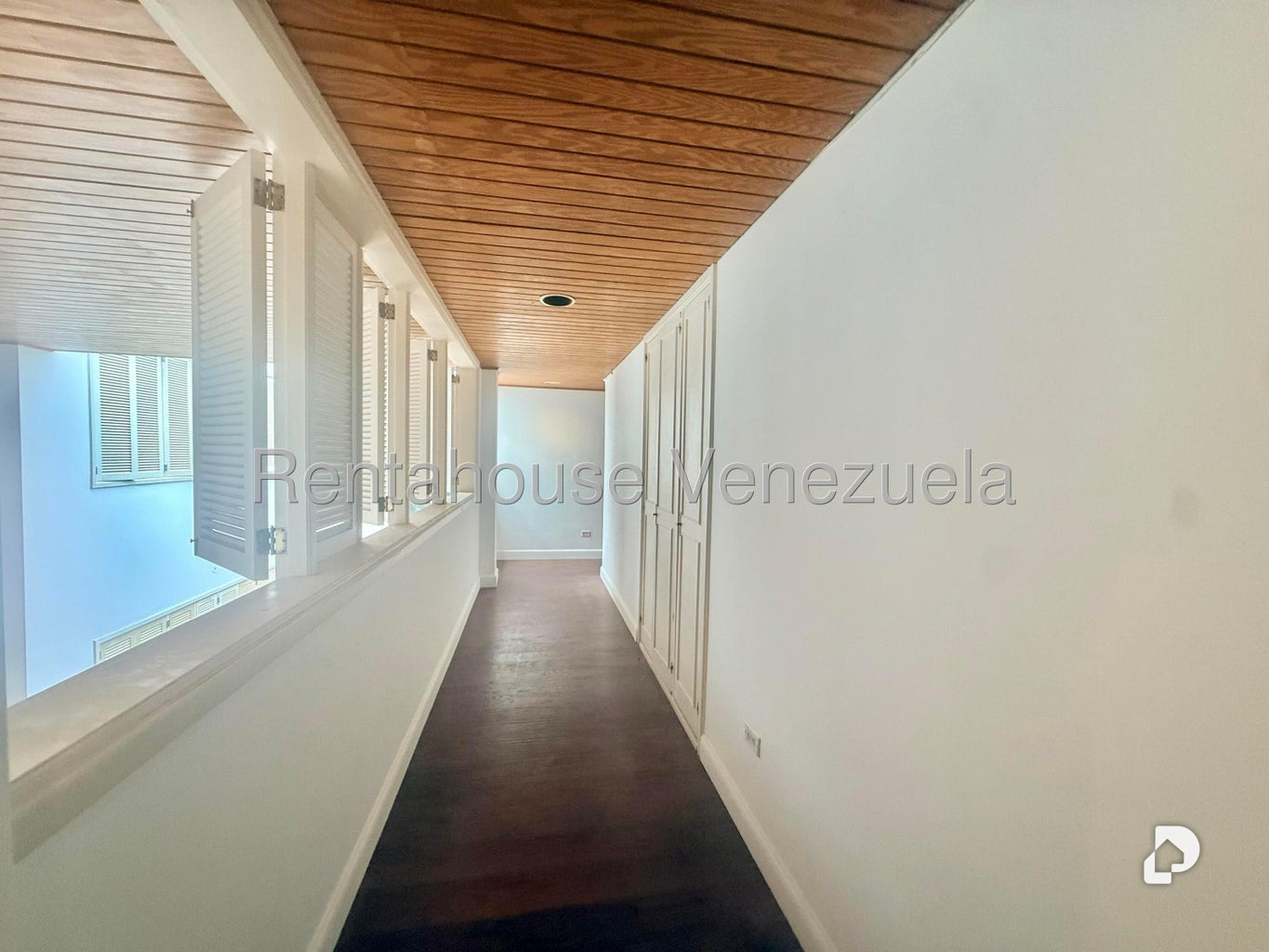 Casa en La Lagunita Country Club, Caracas – 16