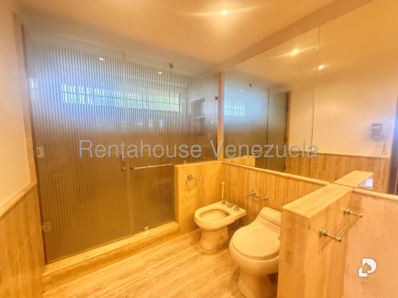 Casa en La Lagunita Country Club, Caracas – 13