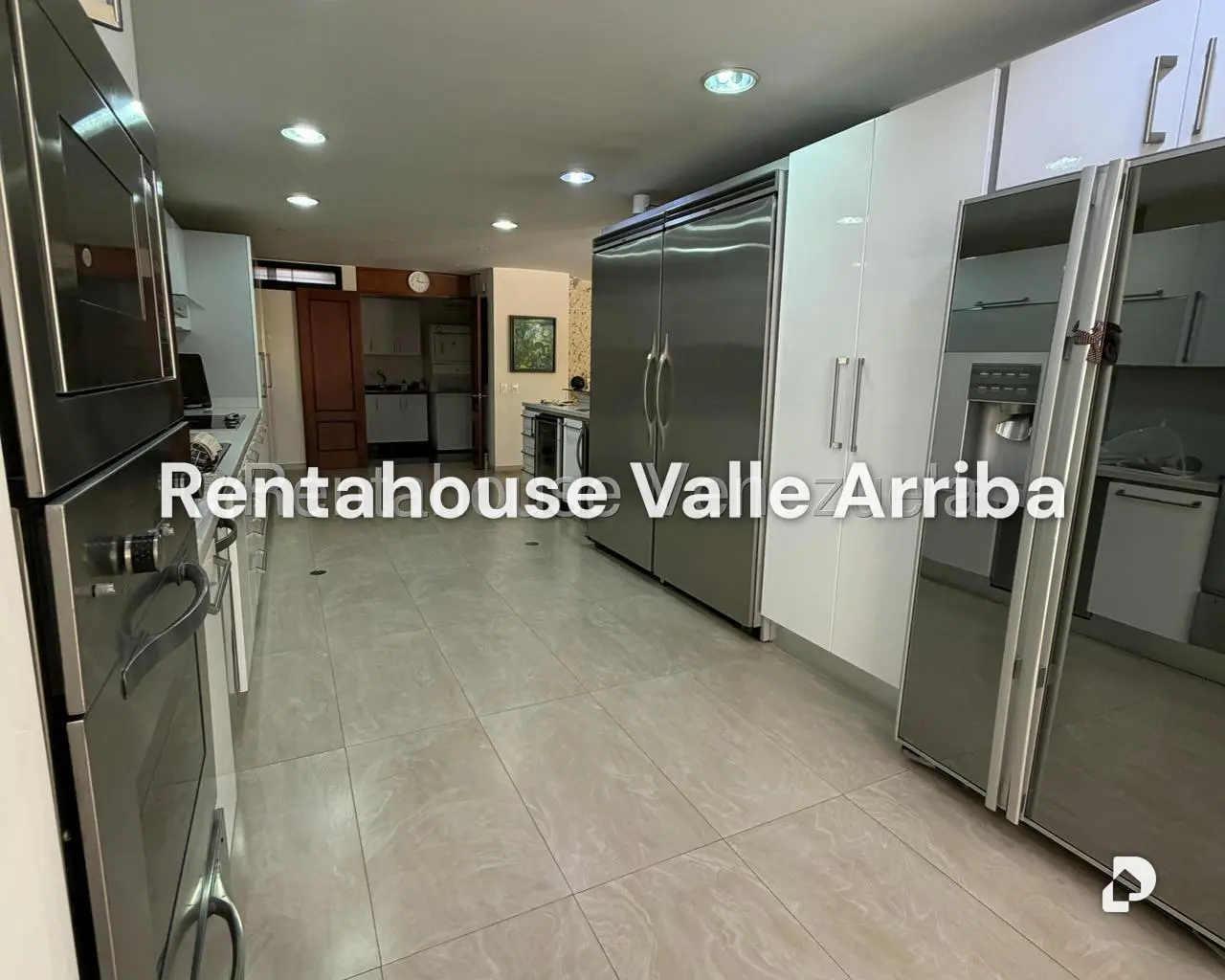 Apartamento en La Castellana, Caracas – 11